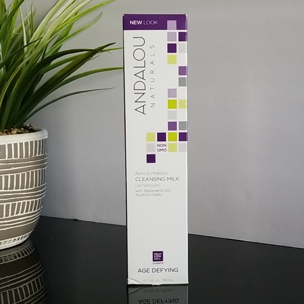 Andalou Naturals Apricot Probiotic cleansing milk